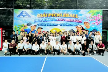 Sản phẩm thumb_350_1772682501 1285789399 gala chao xuan 2026 ndash huy hoang — Công Ty Cổ Phần Xuất Nhập Khẩu Thiết Bị Huy Hoàng — MST 0104407583