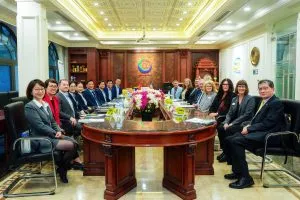 Sản phẩm MKN00947 300x200 — Công Ty Cổ Phần Alphagroup — MST 0104594397