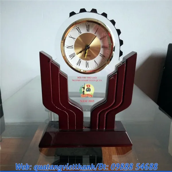 Sản phẩm Dong ho de ban 06 — Công Ty TNHH Phát Triển Quà Tặng Quảng Cáo Việt Thanh — MST 0104598786