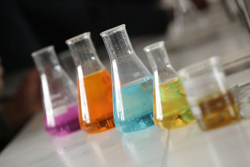 Sản phẩm chemistry 3533039 960 720 6256201884814 b — Công Ty Cổ Phần Hanotech Việt Nam — MST 0104635981