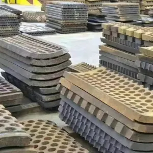 Sản phẩm Wear resistant Parts for Stone Crusher 300x300 — Băng Tải Và Đai Truyền Minh Việt - Công Ty TNHH TM Kỹ Thuật Minh Việt — MST 0104645450
