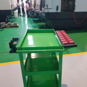 Sản phẩm ban thao tac 3 tang khay BT ben canh 2 300x300 — Tủ Đựng Linh Kiện Sông Lam - Công Ty Cổ Phần Công Nghiệp Sông Lam — MST 0104702356