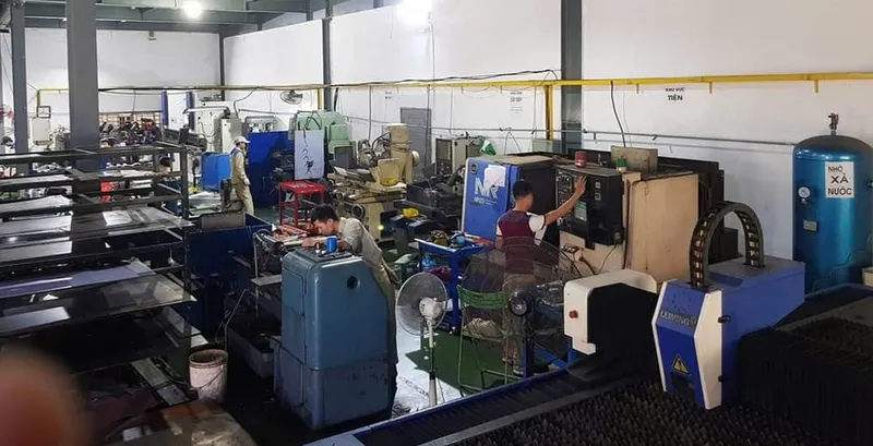 Sản phẩm bn7 min — Tủ Đựng Linh Kiện Sông Lam - Công Ty Cổ Phần Công Nghiệp Sông Lam — MST 0104702356
