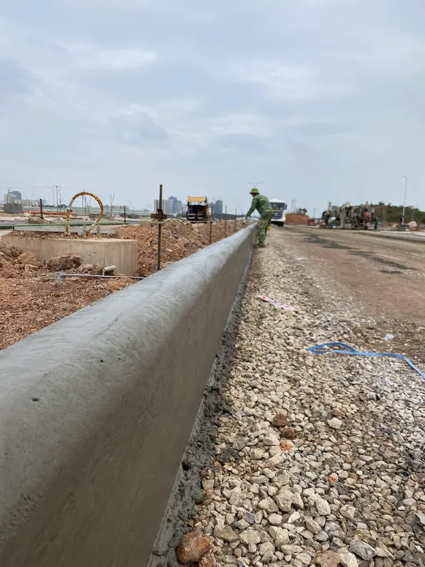 Sản phẩm z3247982175459_37f750801eb84bdf45ba35bac52eb238 — Xe Cơ Giới VICOMA - Công Ty Cổ Phần Ô Tô Và Máy Công Trình Vĩnh Hưng — MST 0104766021