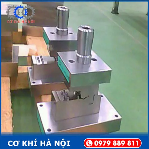 Sản phẩm khuon dap buoc — Cơ Khí Hà Nội - Công Ty TNHH Thương Mại Và Sản Xuất Cơ Khí Hà Nội — MST 0104807165