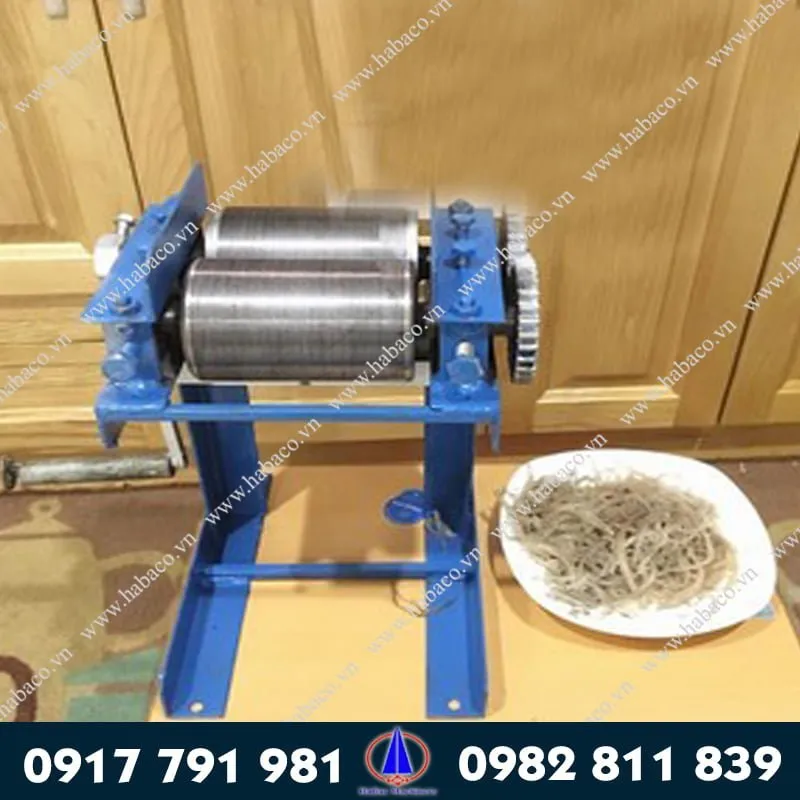 Sản phẩm May thai bi lon quay tay — Công Ty TNHH Thương Mại Và Xây Dựng Công Nghệ Hà Bắc — MST 0104843879