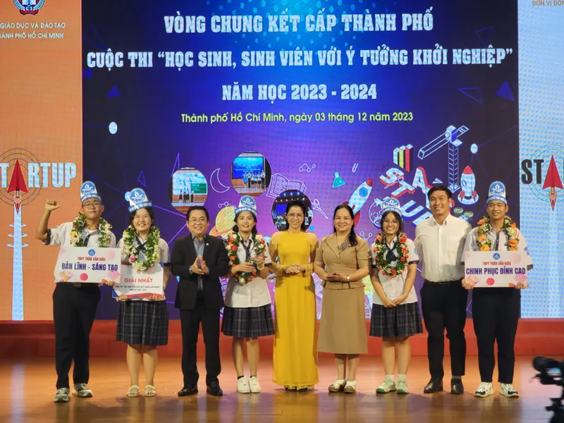 Sản phẩm image — Công Ty Cổ Phần Sản Xuất và Thương Mại Nhựa An Phú — MST 0104947243