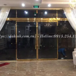 Sản phẩm gia cong cua inox cong inox tai ha noi 6 300x300 — Công Ty Cổ Phần Sản Xuất Và Thương Mại Đa Hình — MST 0104956047