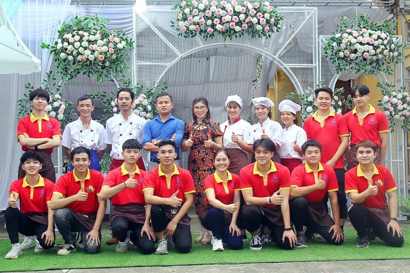 Sản phẩm 889ce0fc6b729a2cc36328 — Suất Ăn Công Nghiệp An Quý - Công Ty TNHH Dịch Vụ Và Thương Mại An Quý — MST 0104957932