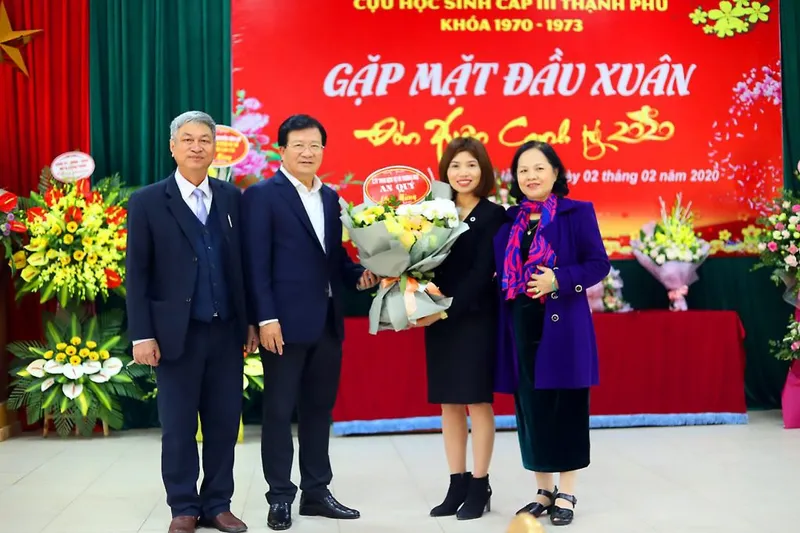 Sản phẩm tiec doanh nhan nha lanh dao 2 1024x682 — Suất Ăn Công Nghiệp An Quý - Công Ty TNHH Dịch Vụ Và Thương Mại An Quý — MST 0104957932