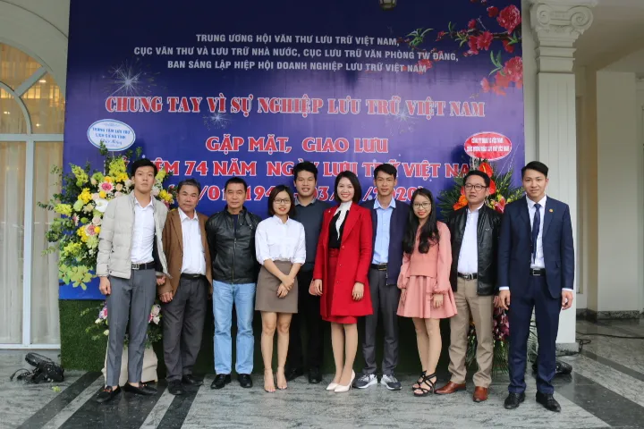 Sản phẩm cong_ty_co_phan_luu_tru_viet_nam_phoi_hop_to_chuc_ngay_luu_tru_viet_nam_70t4iB3N — Công Ty Cổ Phần Lưu Trữ Việt Nam — MST 0104982992