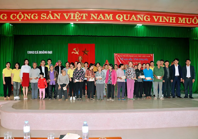 Sản phẩm tet_sum_vay_tinh_dung_xay_1856a57A — Công Ty Cổ Phần Lưu Trữ Việt Nam — MST 0104982992