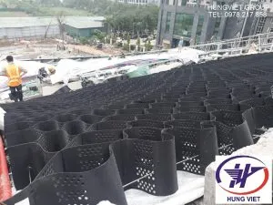 Sản phẩm H2_ Lắp đặt ô địa kỹ thuật 300x225 — Công Ty Cổ Phần Sản Xuất Đầu Tư Xây Dựng Hưng Việt — MST 0105002406