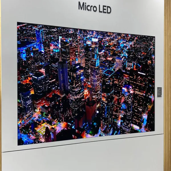 Sản phẩm Man hinh Micro LED — Công Ty Cổ Phần Đầu Tư HCOM — MST 0105010157