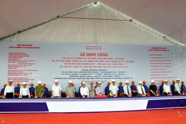 Sản phẩm anh_khoi_cong_30_8_lccx 600x400 — Công Ty Cổ Phần PLD Phú Lâm — MST 0105041035