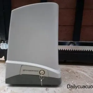 Sản phẩm mo to cong tu dong powertech 300x300 — Công Ty Cổ Phần Thương Mại Và Sản Xuất Phú Thành — MST 0105092135