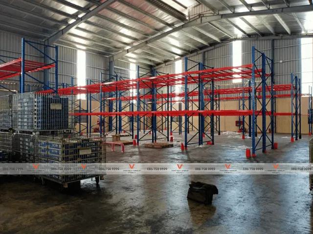 Sản phẩm ke kho hang tai toyota tinh vinh phuc 2 — Công Ty Cổ Phần Tập Đoàn Vinatech Việt Nam — MST 0105201793