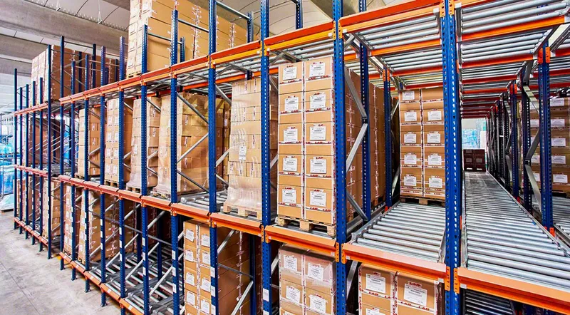Sản phẩm pallet flow racking — Công Ty Cổ Phần Tập Đoàn Vinatech Việt Nam — MST 0105201793