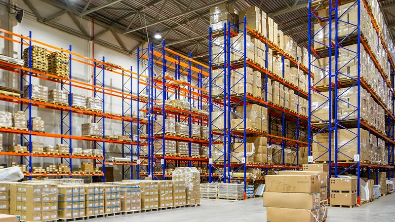 Sản phẩm selective racking — Công Ty Cổ Phần Tập Đoàn Vinatech Việt Nam — MST 0105201793