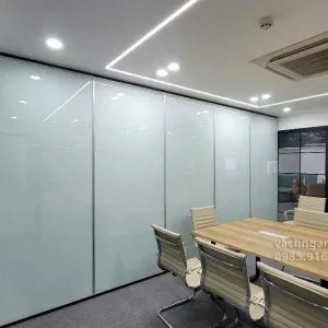 Sản phẩm vach di dong kinh van phong 1 300x300 — Công Ty CP Nội Thất Không Gian Vàng — MST 0105229566