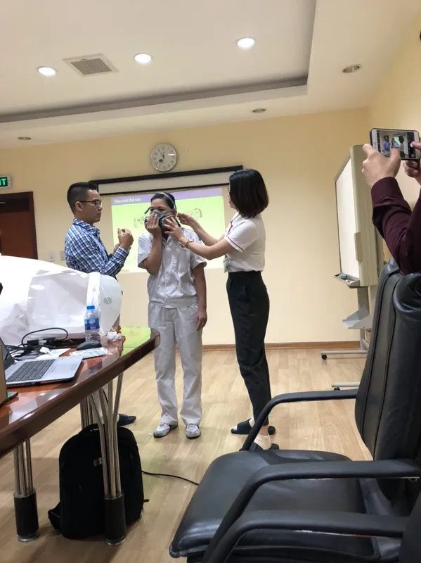 Sản phẩm anh traning bao ho lao dong 2 — Công Ty Cổ Phần Xây Dựng Thương Mại Và Kỹ Thuật Hợp Nhất — MST 0105286927