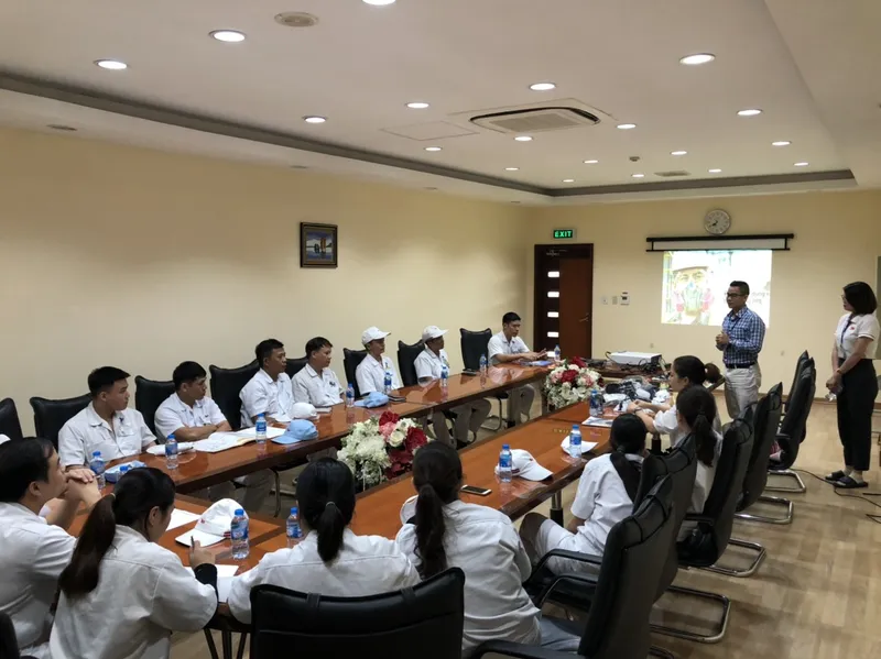 Sản phẩm anh traning bao ho lao dong 8 — Công Ty Cổ Phần Xây Dựng Thương Mại Và Kỹ Thuật Hợp Nhất — MST 0105286927