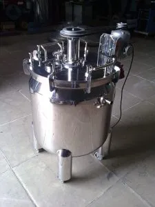 Sản phẩm Tank chua sinh pham di dong 225x300 — Công Ty TNHH Thương Mại Tín Thành Phát — MST 0105287381