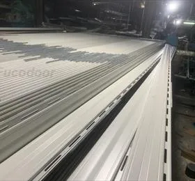 Sản phẩm mau cua cuon nhom kkhe thoang fucodoor F68 12 — Công Ty Cổ Phần Fuco Hà Nội — MST 0105334313