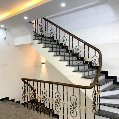 Sản phẩm z4218516195893_4897af0ff869d4442af62ed2367658ba 400x400 — Cầu Thang Giang Nhu - Công Ty TNHH Xây Dựng Và Thương Mại Giang Nhu — MST 0105364597