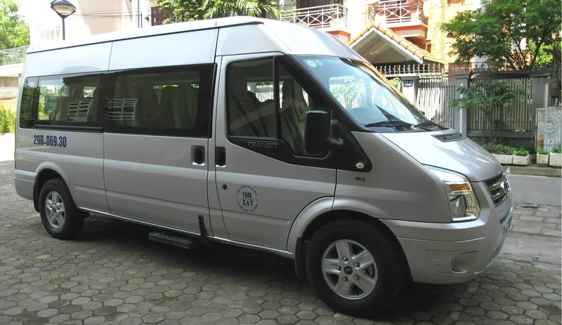 Sản phẩm Xe thang 16 cho   Ford transit.JPG — Công Ty TNHH TM Và Du Lịch Linh An — MST 0105451465