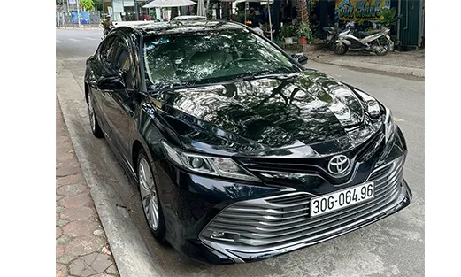 Sản phẩm camry1 — Công Ty TNHH TM Và Du Lịch Linh An — MST 0105451465