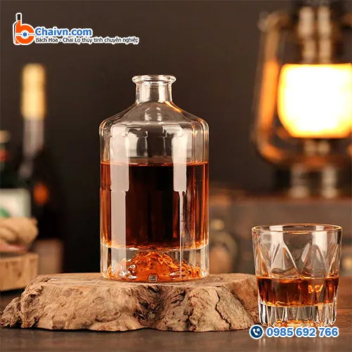 Sản phẩm Chai thuy tinh tron 500ml HB CT09 — Chai Lọ Thủy Tinh Bách Hoa - Công Ty TNHH Phát Triển Kỹ Thuật Bách Hoa — MST 0105553971