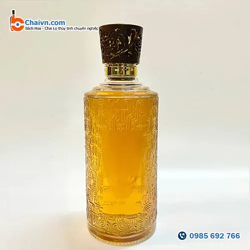 Sản phẩm Chai thuy tinh tron hoa van 650ml C65.2 — Chai Lọ Thủy Tinh Bách Hoa - Công Ty TNHH Phát Triển Kỹ Thuật Bách Hoa — MST 0105553971