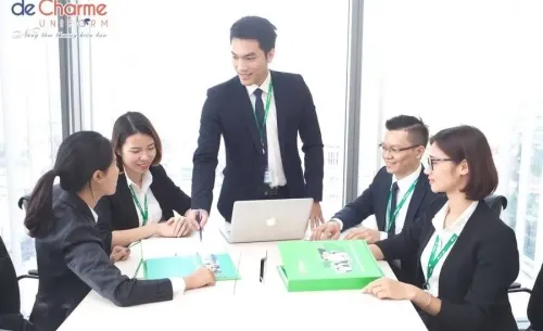Văn phòng May Đồng Phục De Charme - Công Ty Cổ Phần Sản Xuất Và Thương Mại De Charme #500 — MST 0105556235