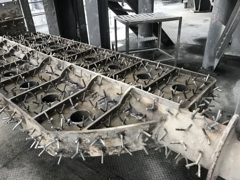 Sản phẩm neo thep chiu nhiet 2 — Công Ty Cổ Phần Giải Pháp Vật Liệu Chịu Lửa Resoco — MST 0105565173