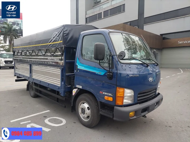 Sản phẩm hyundai n250sl thung bat mau xanh — Công Ty TNHH Thương Mại Ô Tô Việt Hàn — MST 0105567332