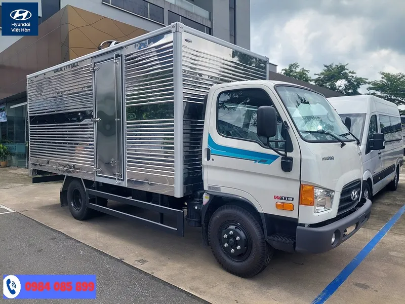 Sản phẩm xe tai hyundai w11s 7 tan thung kin — Công Ty TNHH Thương Mại Ô Tô Việt Hàn — MST 0105567332
