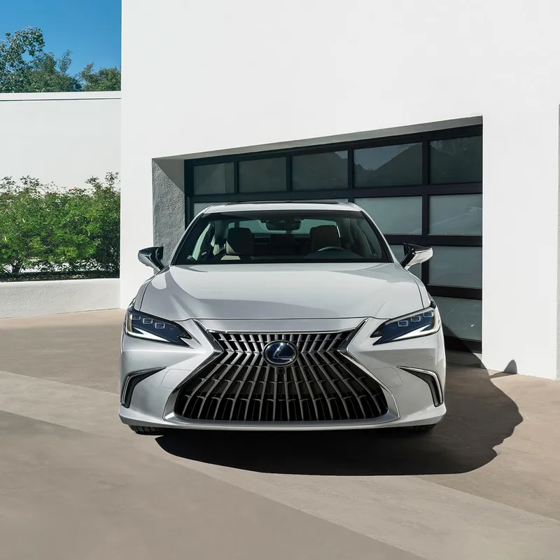 Sản phẩm lexus craftmanship homepage tile m — Công Ty Cổ Phần Lexus Thăng Long — MST 0105591060