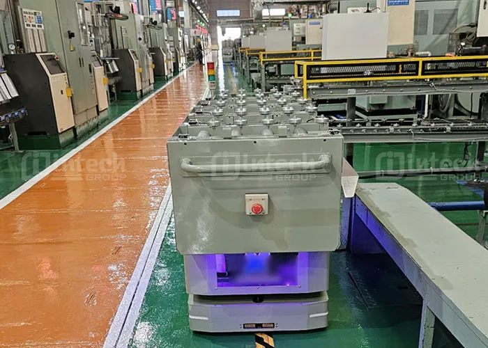 Sản phẩm robot agv van chuyen san pham duc 1749461607 zcc26 — Công Ty Cổ Phần Tập Đoàn Kỹ Thuật Và Công Nghiệp Việt Nam — MST 0105655405