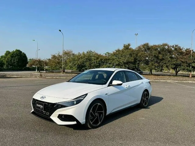 Sản phẩm elantra nline — Huyndai Nam Hà Nội — MST 0105689556