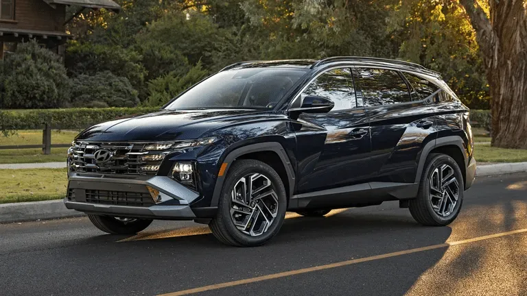 Sản phẩm 1 2026 hyundai tucson hybrid front view — Huyndai Nam Hà Nội — MST 0105689556