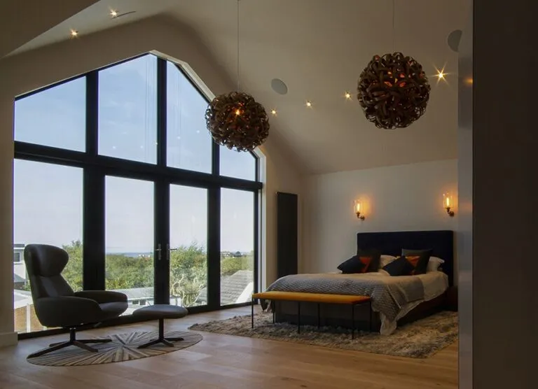 Sản phẩm 657ab75f7f4e00a3d29d1d87_Bespoke Gable Window Blinds 768x556 — Công Ty Cổ Phần Xuất Nhập Khẩu IBC Việt Nam — MST 0105793003