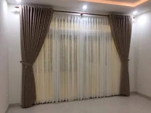 Sản phẩm cach treo rem cua a 300x225 — Trang Trí Nội Thất Cánh Diều Vàng - Công Ty CP Trang Trí Nội Thất Cánh Diều Vàng — MST 0105824886