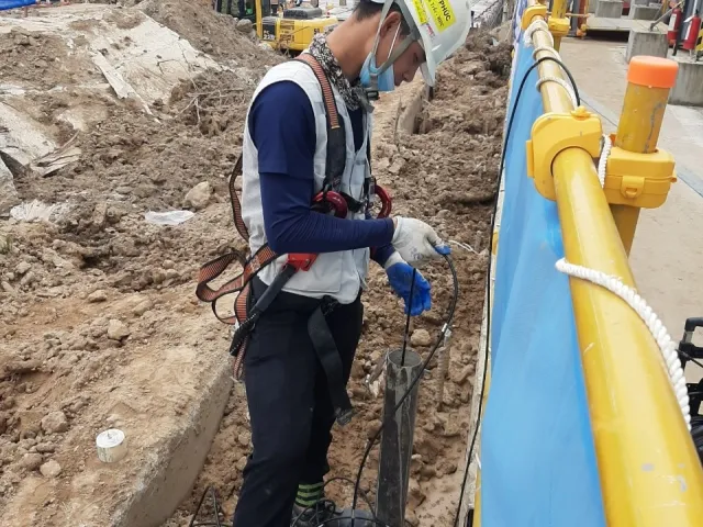 Sản phẩm z2146857169665_fe5639ec565222b3f4c29295edbf95e0 640x480 — Công Ty Cổ Phần Tư Vấn Trắc Địa Mỏ Địa Chất — MST 0105849425