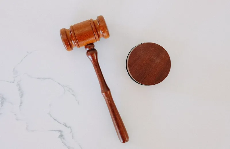 Sản phẩm tingey injury law firm 6sl88x150Xs unsplash scaled e1676014309231 — Công Ty Luật TNHH Khoa Tín — MST 0105957357