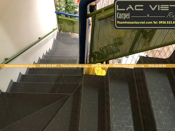 Sản phẩm tham chong tron cau thang mau ghi lv631 5 — Công Ty Cổ Phần Nội Thất Lạc Việt — MST 0105969338