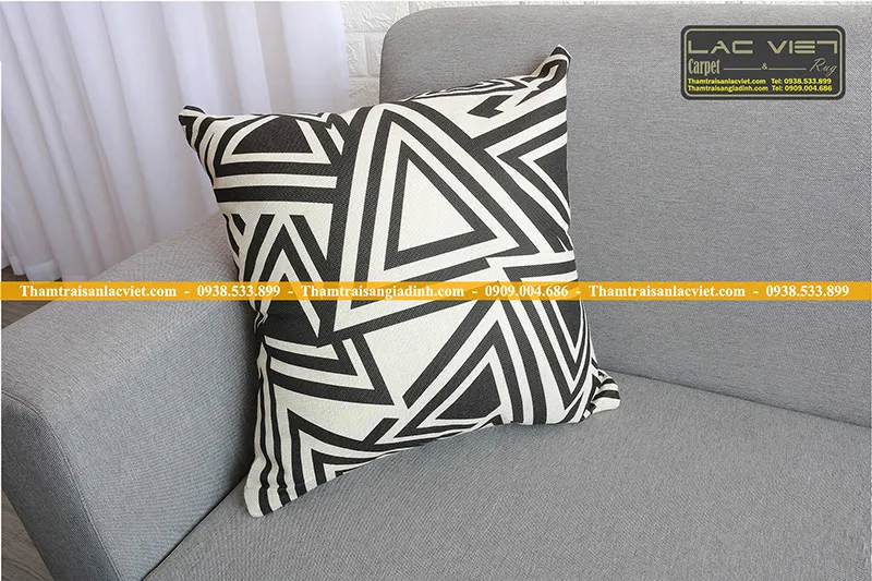 Sản phẩm goi tua lung ghe sofa 064 — Công Ty Cổ Phần Nội Thất Lạc Việt — MST 0105969338