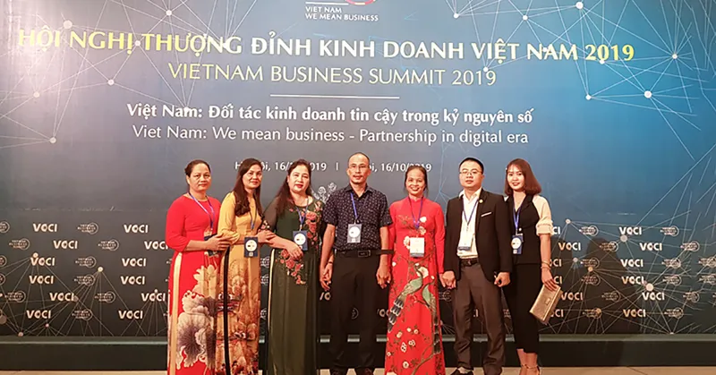 Sản phẩm 1810_anh hoi nghi 33 — Hệ Thống Xử Lý Nước Thải Việt Phát - Công Ty TNHH Thiết Bị Máy Và Công Nghệ Môi
Trường Việt Phát — MST 0105980275