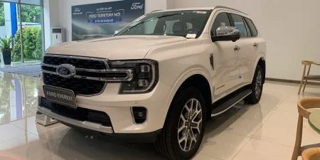 Sản phẩm van hanh tren xe ford everest titanium moi 450x225 — Công Ty TNHH MTV Kinh Doanh Ô Tô Thăng Long — MST 0106007541