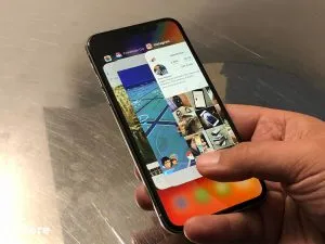 Sản phẩm Những lưu ý cần nhớ nếu muốn thay màn hình iphone x zin 1 300x225 — Công Ty TNHH PLS Việt Nam — MST 0106034376